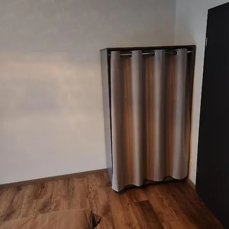 Theferienwohnungen Mit Balkon Oder Terrasse Apartament *