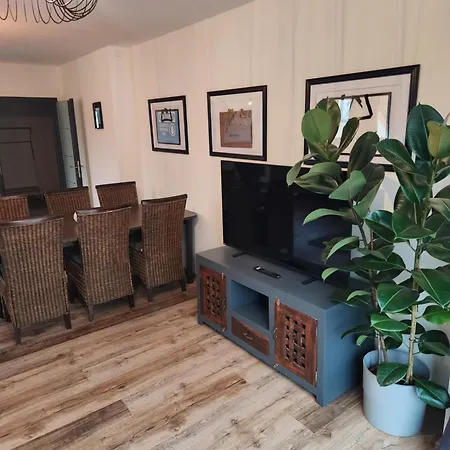 Theferienwohnungen Mit Balkon Oder Terrasse Apartamento