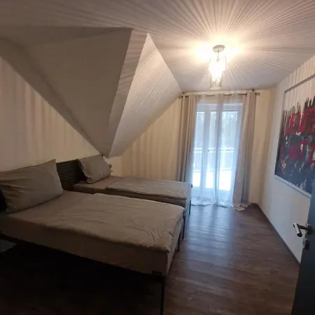 아파트 Theferienwohnungen Mit Balkon Oder Terrasse