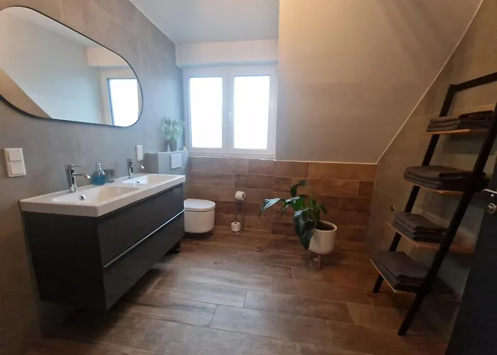 Daire Theferienwohnungen Mit Balkon Oder Terrasse