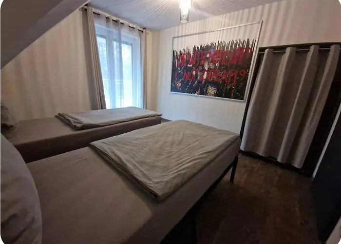 Lägenhet Theferienwohnungen Mit Balkon Oder Terrasse *